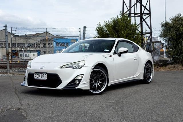 2012 Toyota 86 JDM car for sale — photo 2 of 13