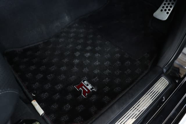 2000 Nissan Skyline JDM car for sale — photo 25 of 25
