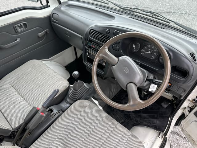 1997 Daihatsu Hijet JDM car for sale — photo 13 of 19