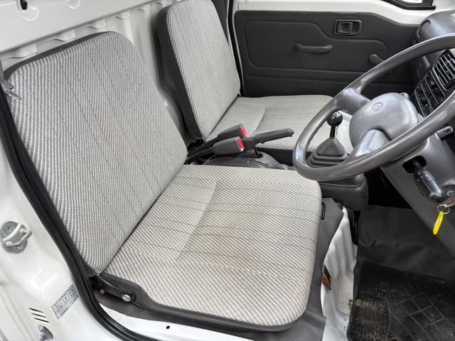 1995 Daihatsu Hijet JDM car for sale — photo 15 of 25