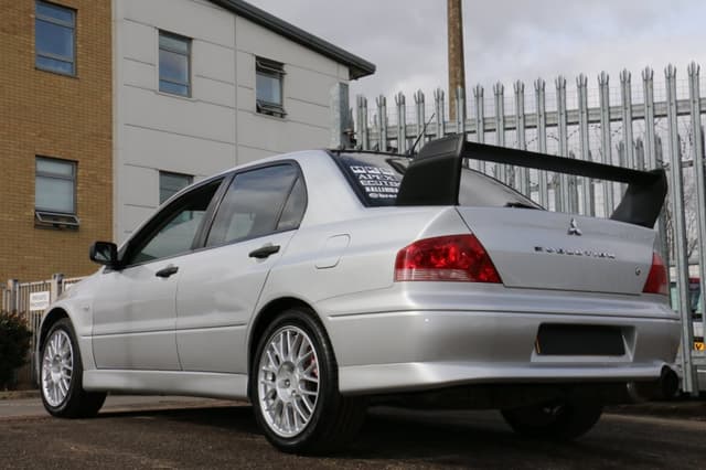 2001 Mitsubishi Lancer Evolution JDM car for sale — photo 15 of 25