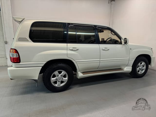 1998 Toyota Land Cruiser JDM car for sale — photo 20 of 25