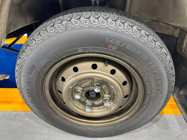 1996 Suzuki Carry JDM car for sale — photo 18 of 25