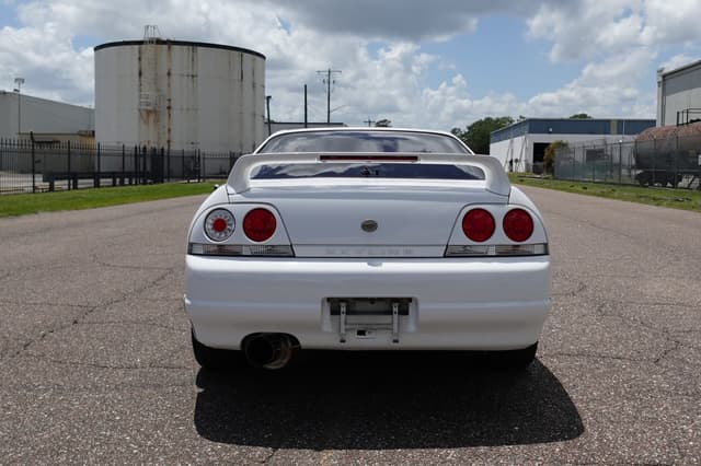 1997 Nissan Skyline JDM car for sale — photo 8 of 18