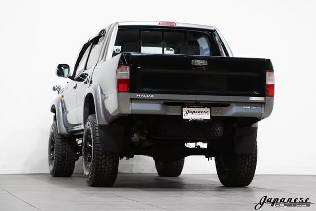 1999 Toyota Hilux JDM car for sale — photo 6 of 25