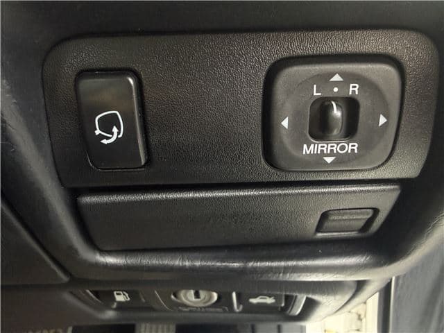1999 Toyota Aristo JDM car for sale — photo 9 of 25