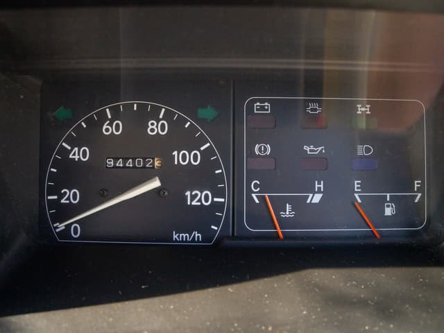 1992 Daihatsu Hijet JDM car for sale — photo 12 of 13