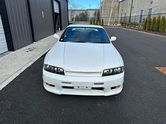 1996 Nissan Skyline JDM car for sale — photo 3 of 20