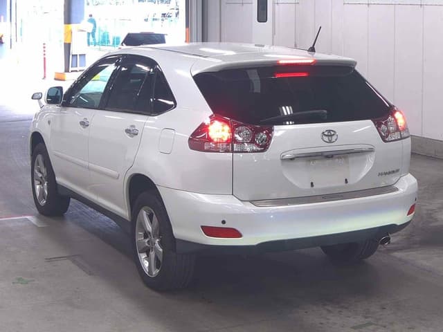 2009 Toyota Harrier JDM car for sale — photo 3 of 6