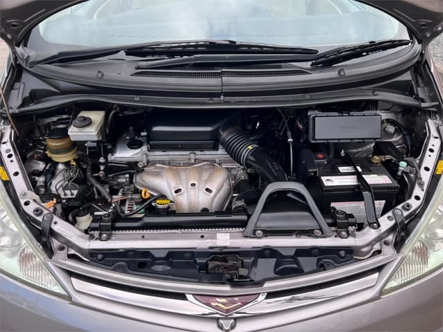 2004 Toyota Estima JDM car for sale — photo 16 of 16
