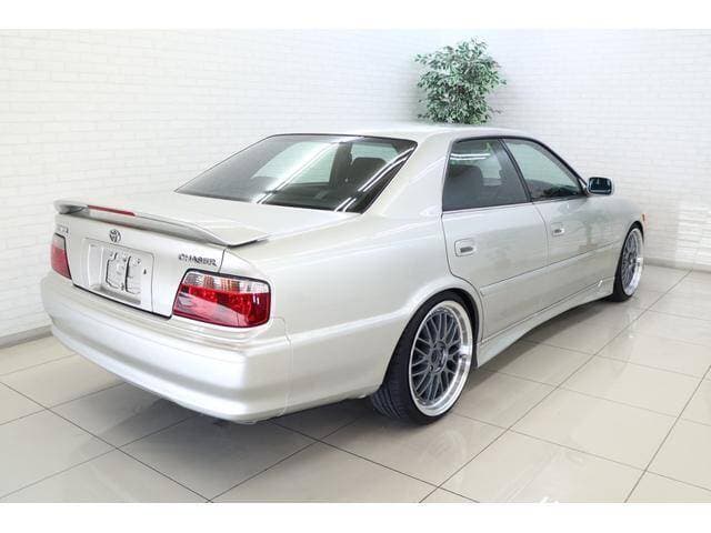 2000 Toyota Chaser JDM car for sale — photo 2 of 18