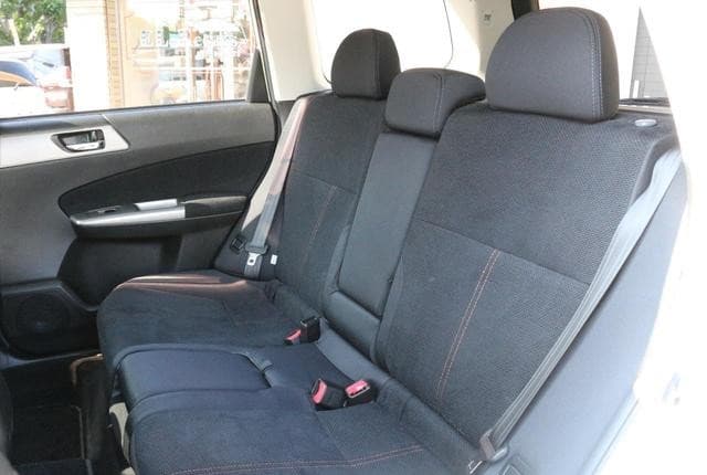 2010 Subaru Forester JDM car for sale — photo 5 of 25