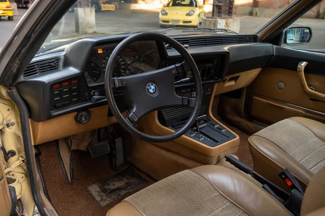 1977 Bmw JDM car for sale — photo 14 of 25