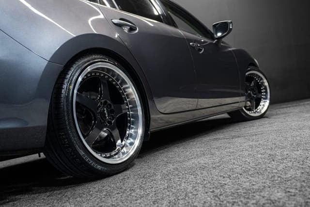 2012 Mazda Atenza JDM car for sale — photo 16 of 19