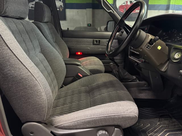 1992 Toyota Hilux JDM car for sale — photo 24 of 25