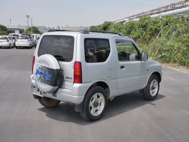 1999 Suzuki Jimny JDM car for sale — photo 5 of 25