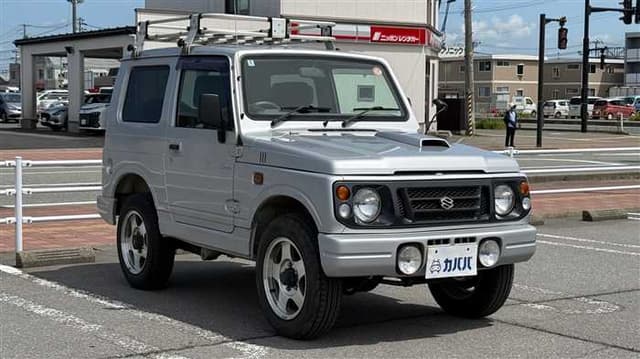 1998 Suzuki Jimny JDM car for sale — photo 17 of 25