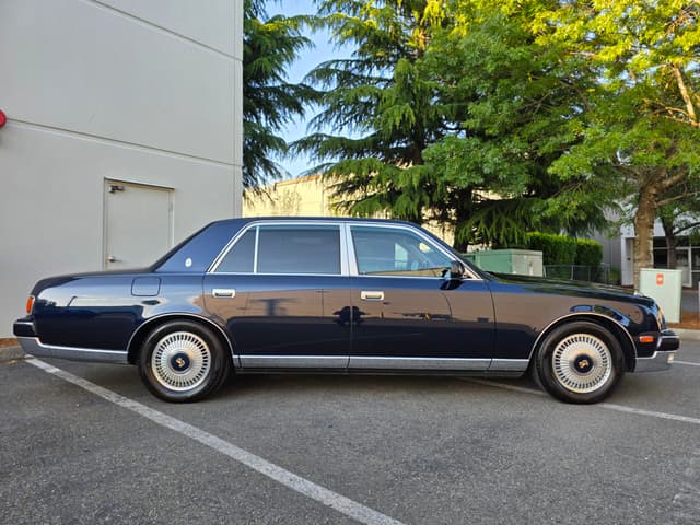 1998 Toyota Century JDM car for sale — photo 8 of 18