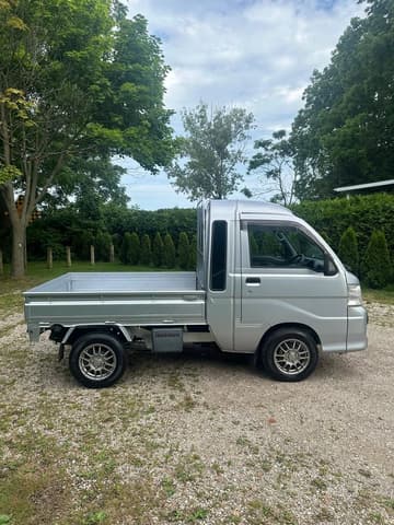 1994 Daihatsu Hijet JDM car for sale — photo 6 of 9