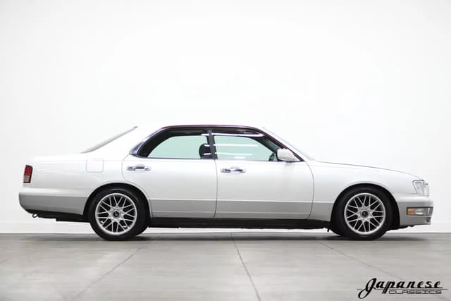 1995 Nissan Cedric JDM car for sale — photo 5 of 25