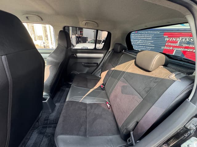 2009 Suzuki Swift JDM car for sale — photo 9 of 24