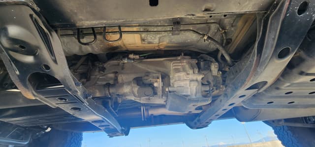1994 Toyota Hilux Surf JDM car for sale — photo 15 of 16