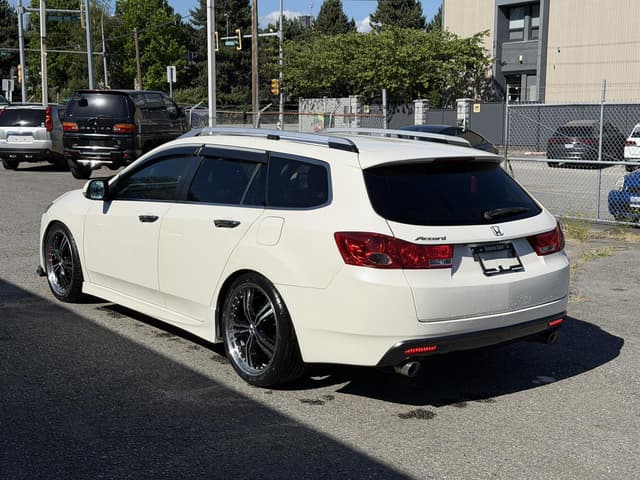 2009 Honda Accord JDM car for sale — photo 5 of 20
