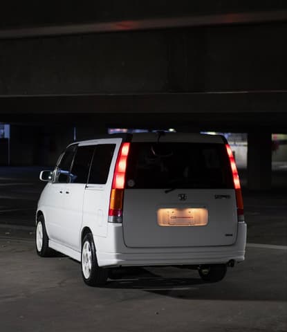 1998 Honda Stepwagon JDM car for sale — photo 3 of 13