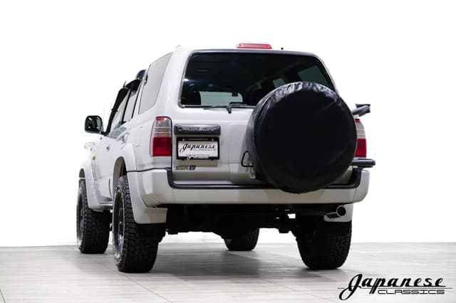 1998 Toyota Hilux Surf JDM car for sale — photo 6 of 25