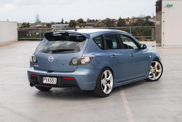 2006 Mazda Axela JDM car for sale — photo 5 of 20