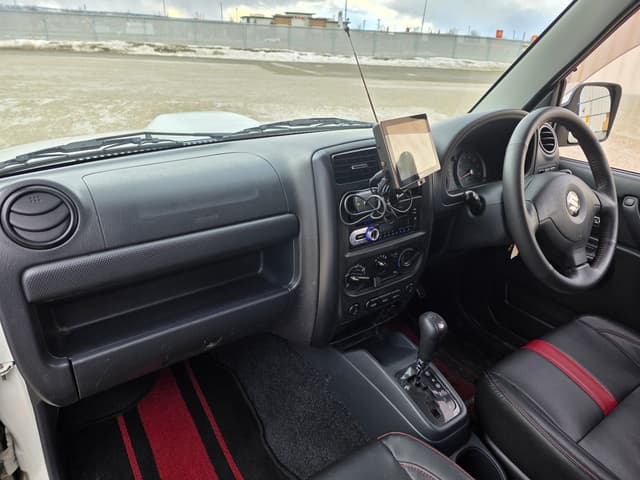 2009 Suzuki Jimny JDM car for sale — photo 20 of 24