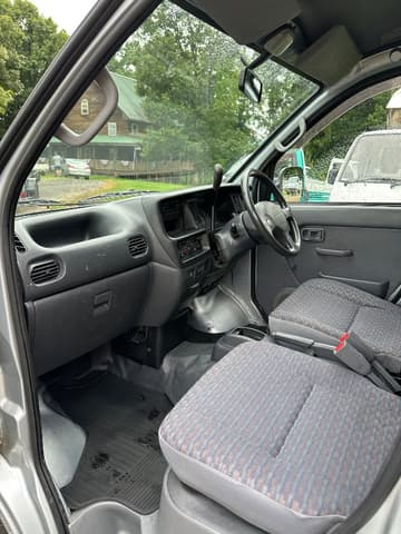 2000 Daihatsu Hijet JDM car for sale — photo 13 of 25