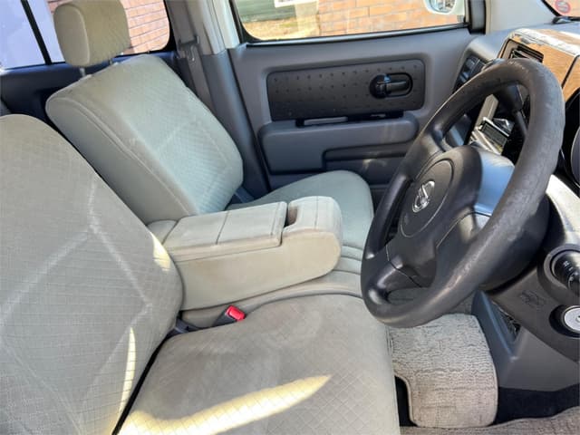 2002 Nissan Cube JDM car for sale — photo 13 of 16