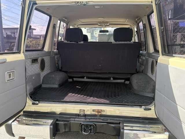 1991 Toyota Land Cruiser JDM car for sale — photo 9 of 9