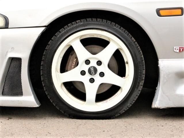 1998 Nissan Skyline JDM car for sale — photo 16 of 19