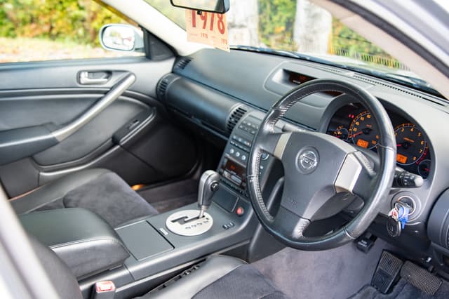 2001 Nissan Skyline JDM car for sale — photo 11 of 14