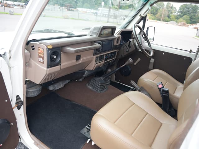 1992 Toyota Land Cruiser JDM car for sale — photo 7 of 10