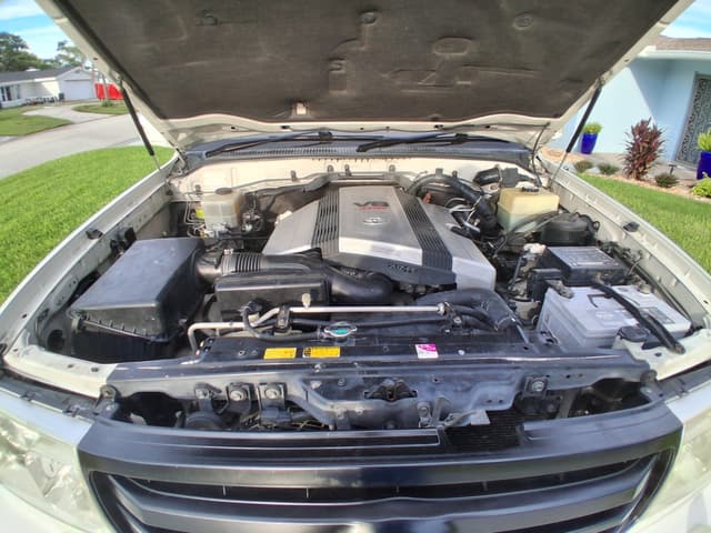1998 Toyota Land Cruiser JDM car for sale — photo 4 of 10