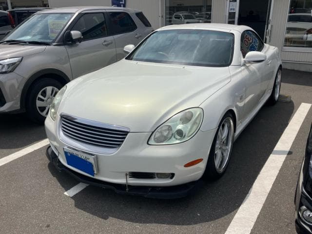 2001 Toyota Soarer JDM car for sale — photo 2 of 19