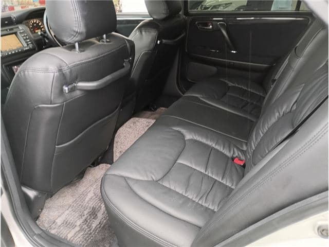 2003 Toyota Crown JDM car for sale — photo 15 of 24