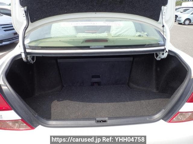 2001 Toyota Mark II JDM car for sale — photo 9 of 25