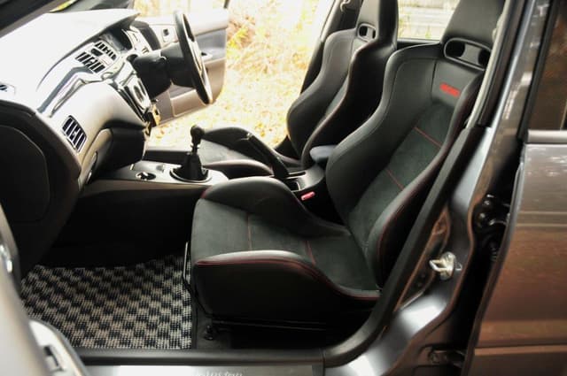 2006 Mitsubishi Lancer Evolution JDM car for sale — photo 13 of 22