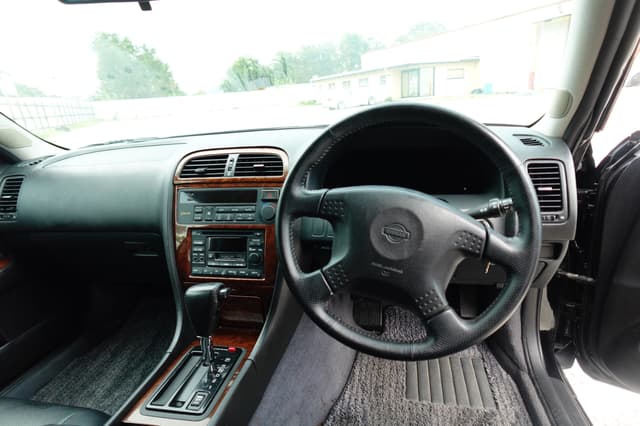 1998 Nissan Gloria JDM car for sale — photo 16 of 19