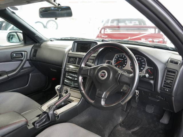 2000 Nissan Skyline JDM car for sale — photo 12 of 20