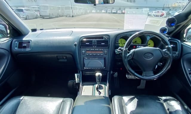 2000 Toyota Aristo JDM car for sale — photo 7 of 22
