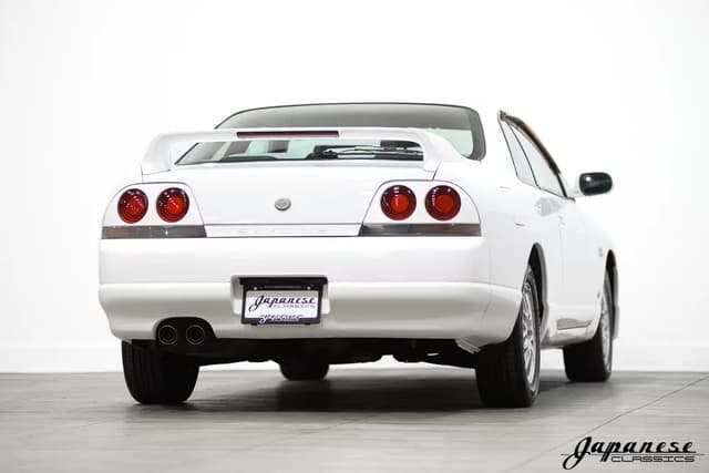 1997 Nissan Skyline JDM car for sale — photo 8 of 25