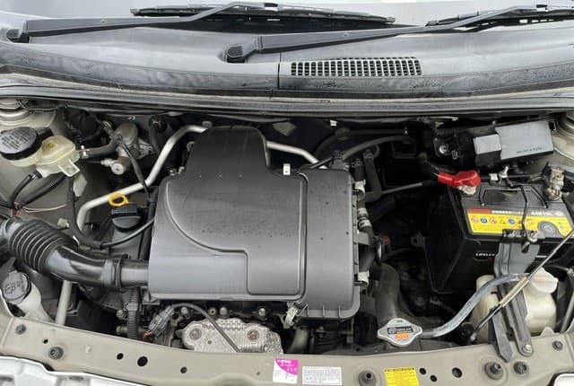 2009 Toyota JDM car for sale — photo 9 of 25