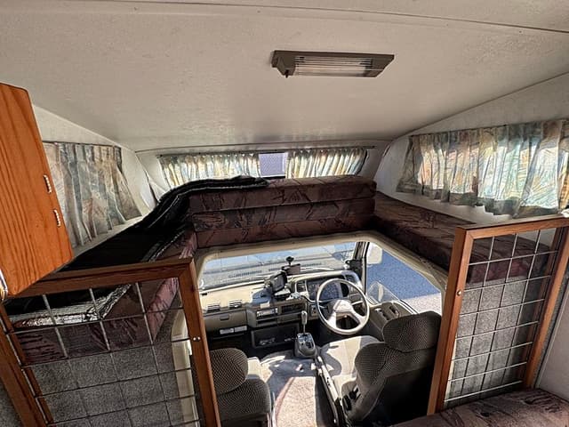 1995 Isuzu Elf JDM car for sale — photo 17 of 25