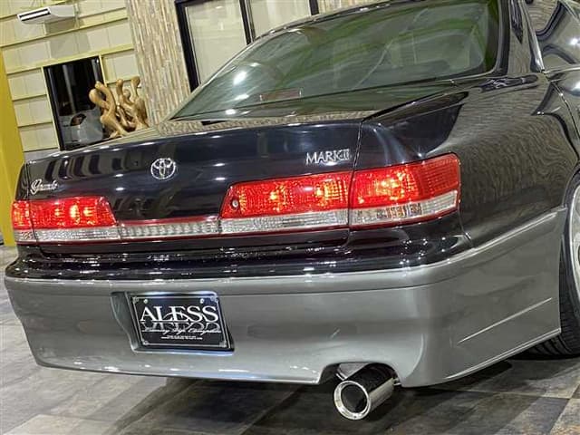 1999 Toyota Mark II JDM car for sale — photo 12 of 25