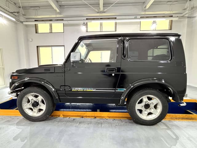 1994 Suzuki Jimny JDM car for sale — photo 3 of 25